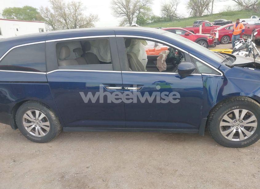 Photo 13 of 2014 Honda Odyssey EX (VIN 5FNRL5H46EB055239)