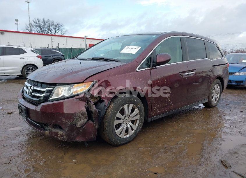 Photo 2 of 2015 Honda Odyssey EX (VIN 5FNRL5H46FB014577)