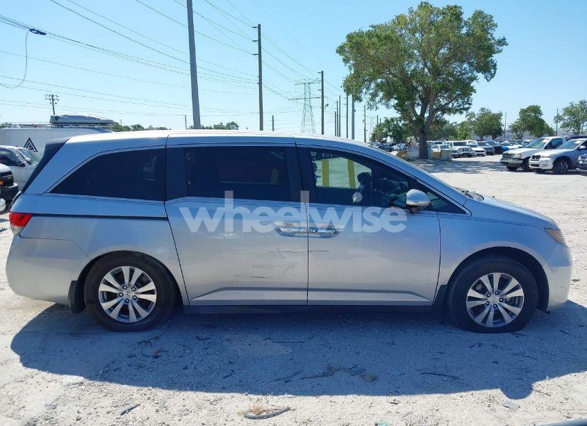 Photo 13 of 2015 Honda Odyssey EX (VIN 5FNRL5H46FB032366)