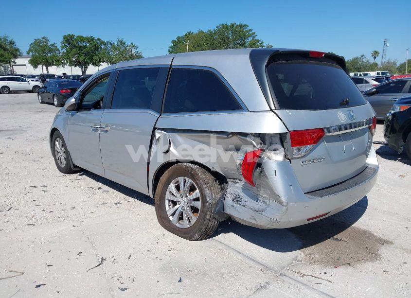 Photo 3 of 2015 Honda Odyssey EX (VIN 5FNRL5H46FB032366)