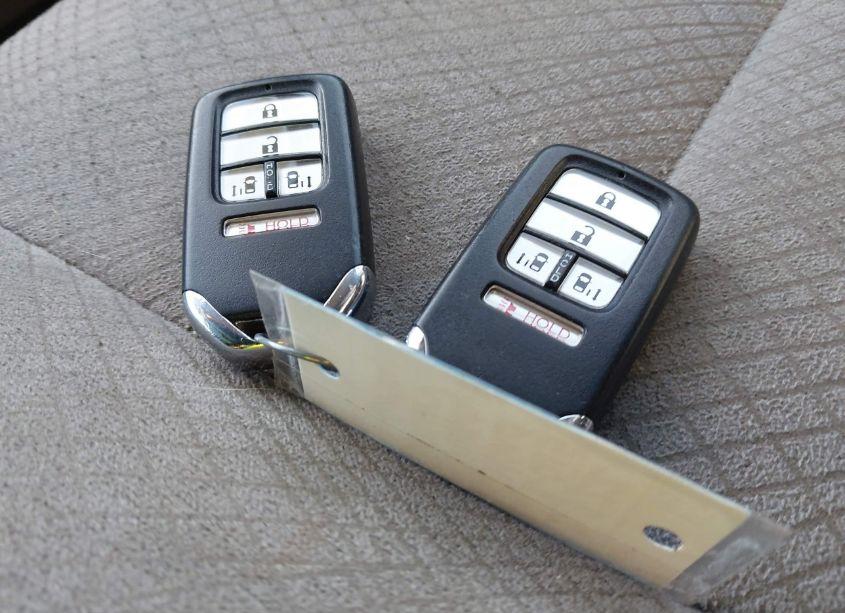 Photo 11 of 2015 Honda Odyssey EX (VIN 5FNRL5H46FB070664)