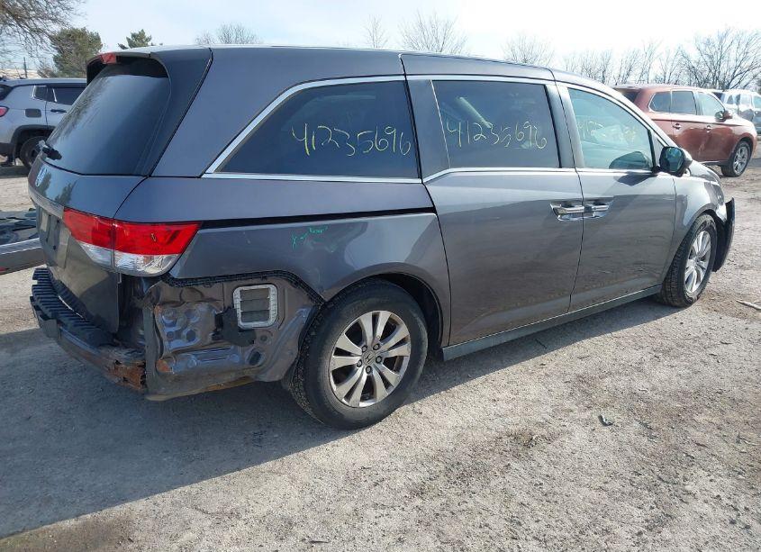 Photo 4 of 2015 Honda Odyssey EX (VIN 5FNRL5H46FB070664)