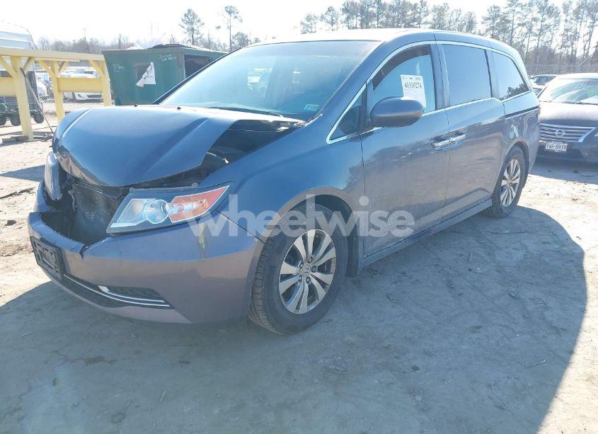 Photo 2 of 2015 Honda Odyssey EX (VIN 5FNRL5H46FB131575)