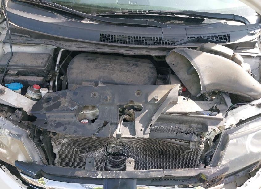 Photo 10 of 2016 Honda Odyssey EX (VIN 5FNRL5H46GB124854)