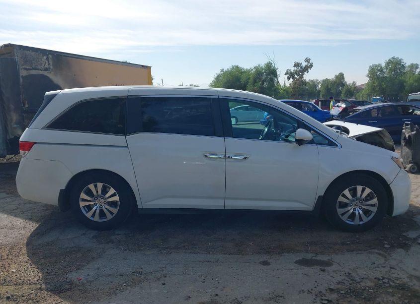 Photo 13 of 2016 Honda Odyssey EX (VIN 5FNRL5H46GB124854)