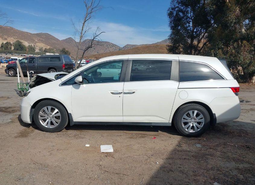 Photo 14 of 2016 Honda Odyssey EX (VIN 5FNRL5H46GB124854)