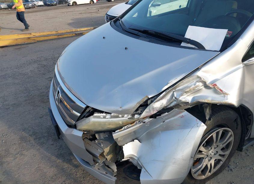 Photo 6 of 2011 Honda Odyssey EX (VIN 5FNRL5H47BB033293)