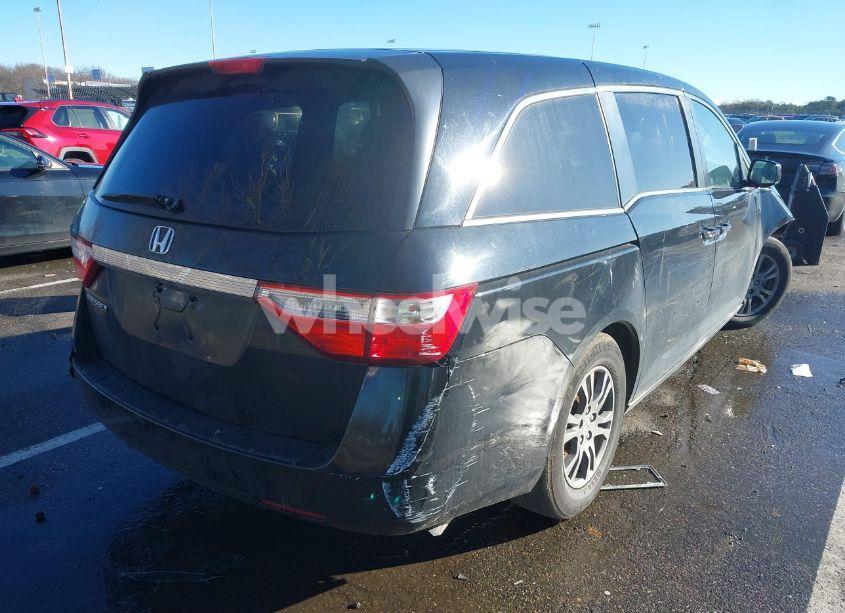 Photo 4 of 2011 Honda Odyssey EX (VIN 5FNRL5H47BB069047)