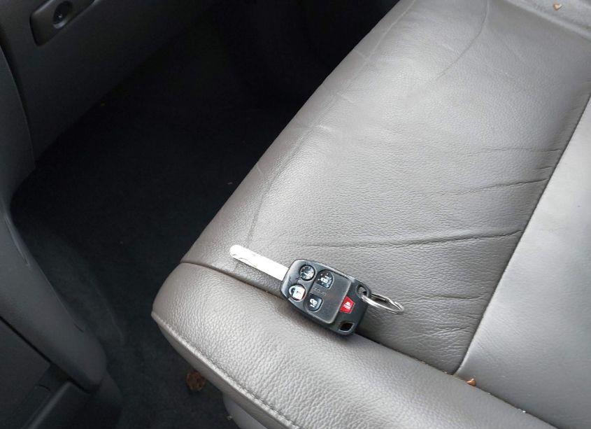 Photo 11 of 2011 Honda Odyssey EX (VIN 5FNRL5H47BB087029)