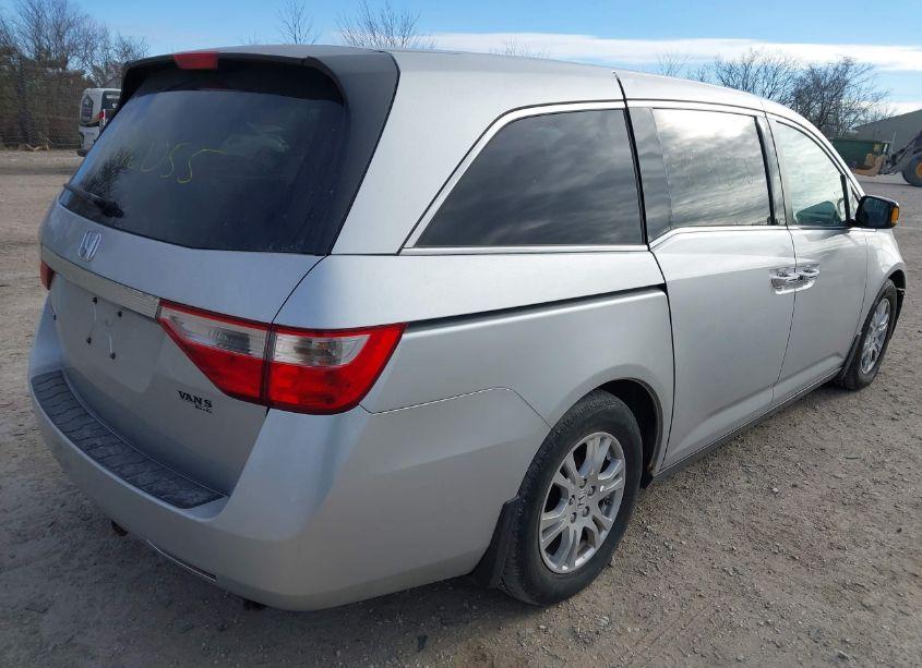 Photo 4 of 2011 Honda Odyssey EX (VIN 5FNRL5H47BB087029)