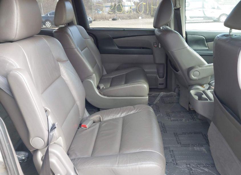 Photo 8 of 2011 Honda Odyssey EX (VIN 5FNRL5H47BB087029)