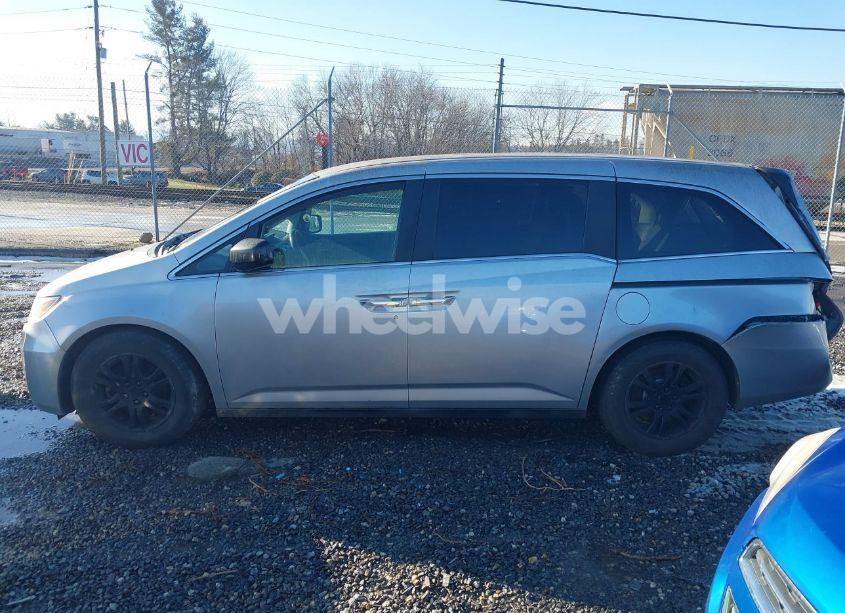 Photo 14 of 2012 Honda Odyssey EX (VIN 5FNRL5H47CB074749)