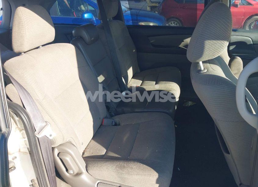 Photo 8 of 2012 Honda Odyssey EX (VIN 5FNRL5H47CB074749)