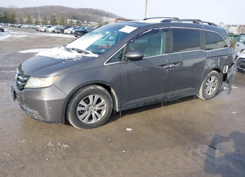 Photo 2 of 2014 Honda Odyssey EX (VIN 5FNRL5H47EB087763)