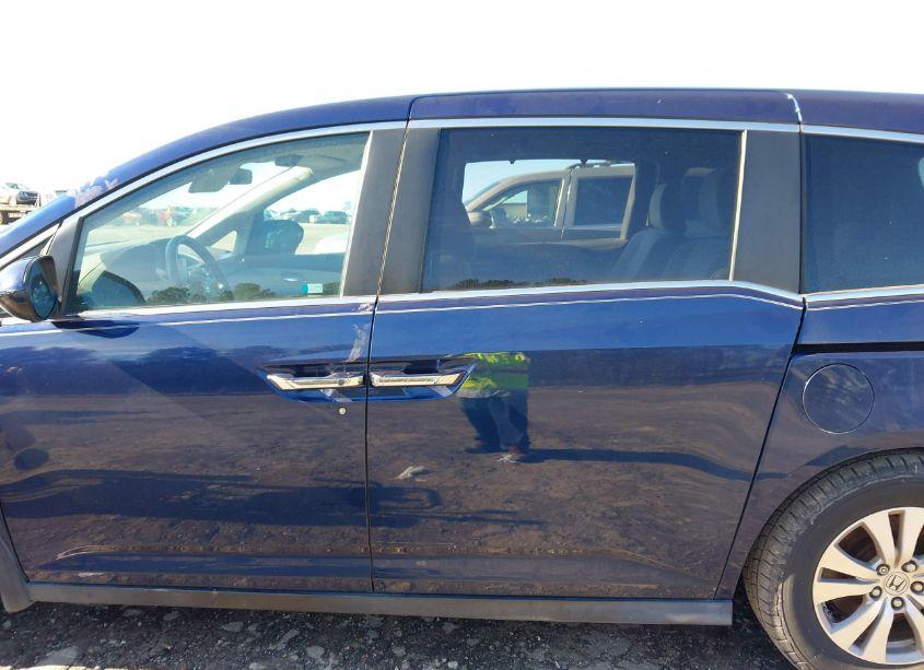 Photo 14 of 2015 Honda Odyssey EX (VIN 5FNRL5H47FB092088)