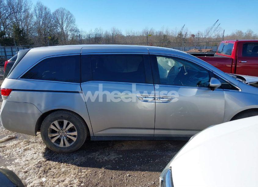 Photo 13 of 2015 Honda Odyssey EX (VIN 5FNRL5H47FB113991)
