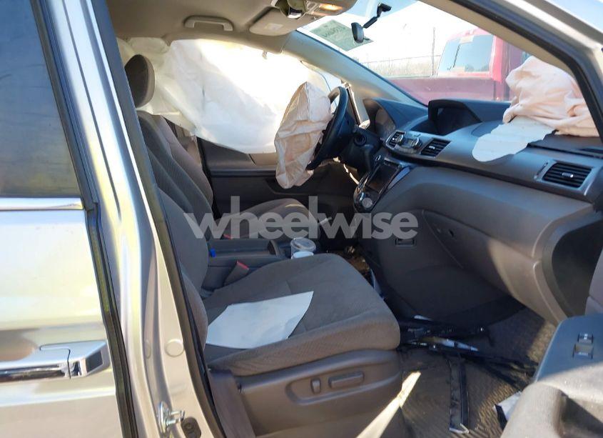 Photo 5 of 2015 Honda Odyssey EX (VIN 5FNRL5H47FB113991)