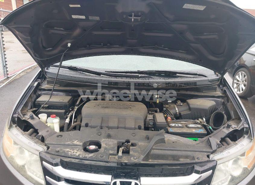 Photo 10 of 2016 Honda Odyssey EX (VIN 5FNRL5H47GB002780)