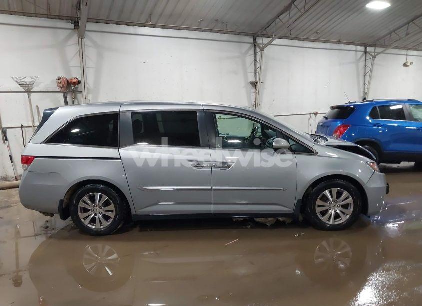Photo 14 of 2016 Honda Odyssey EX (VIN 5FNRL5H47GB087801)