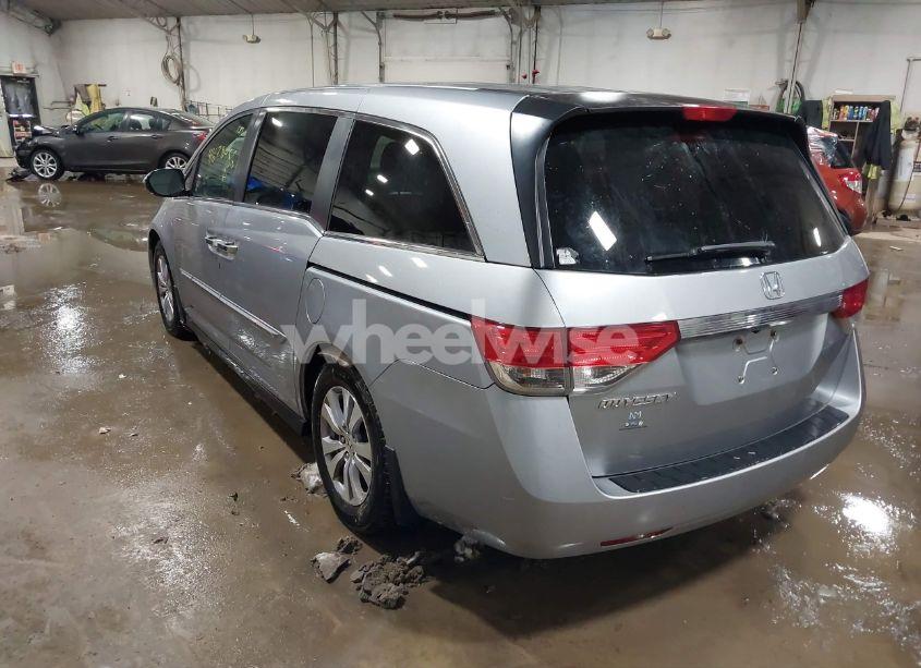 Photo 3 of 2016 Honda Odyssey EX (VIN 5FNRL5H47GB087801)