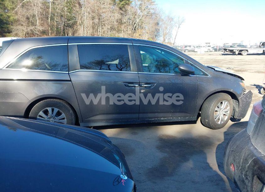 Photo 14 of 2016 Honda Odyssey EX (VIN 5FNRL5H47GB126726)