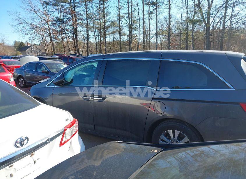 Photo 15 of 2016 Honda Odyssey EX (VIN 5FNRL5H47GB126726)