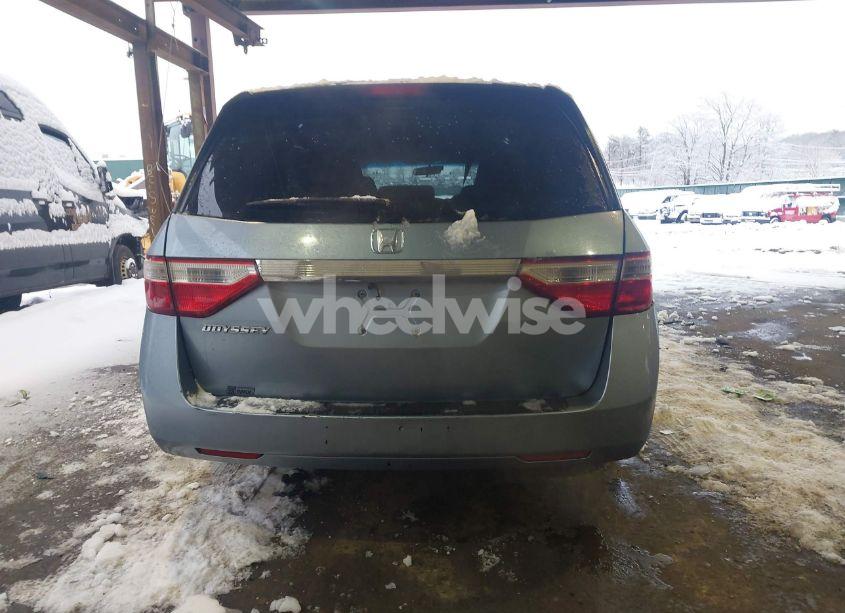 Photo 16 of 2011 Honda Odyssey EX (VIN 5FNRL5H48BB014817)