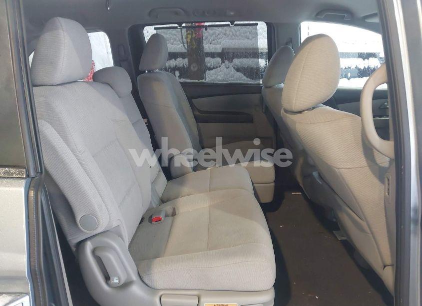 Photo 8 of 2011 Honda Odyssey EX (VIN 5FNRL5H48BB014817)