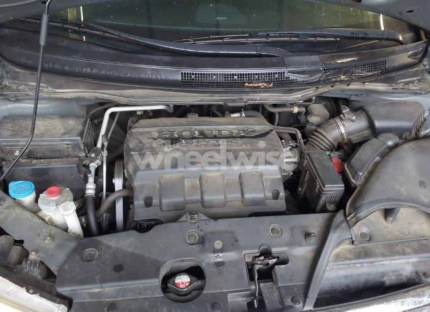 Photo 10 of 2011 Honda Odyssey EX (VIN 5FNRL5H48BB081871)