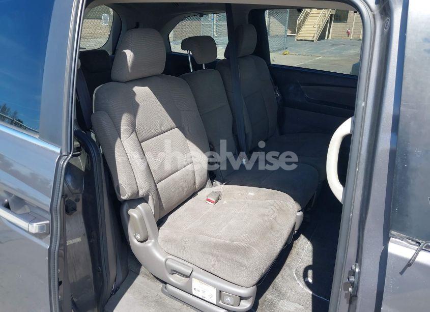 Photo 8 of 2013 Honda Odyssey EX (VIN 5FNRL5H48DB061283)