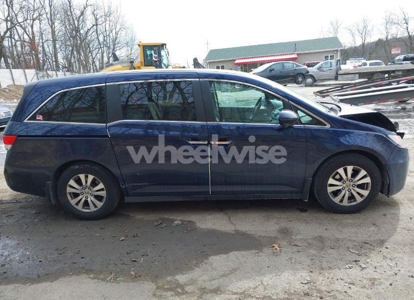 Photo 13 of 2014 Honda Odyssey EX (VIN 5FNRL5H48EB033128)
