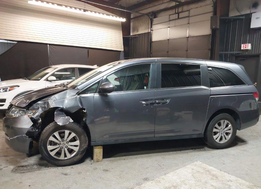 Photo 14 of 2014 Honda Odyssey EX (VIN 5FNRL5H48EB064640)