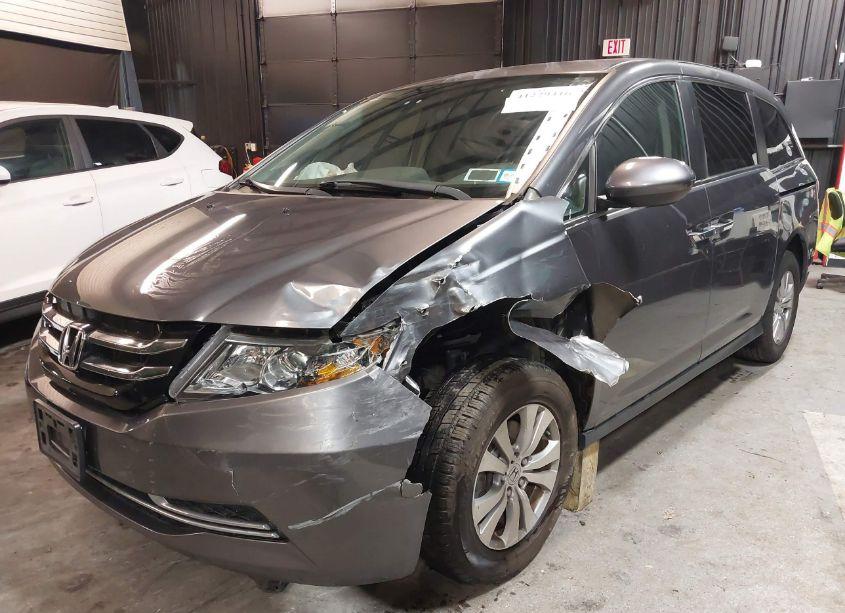 Photo 2 of 2014 Honda Odyssey EX (VIN 5FNRL5H48EB064640)