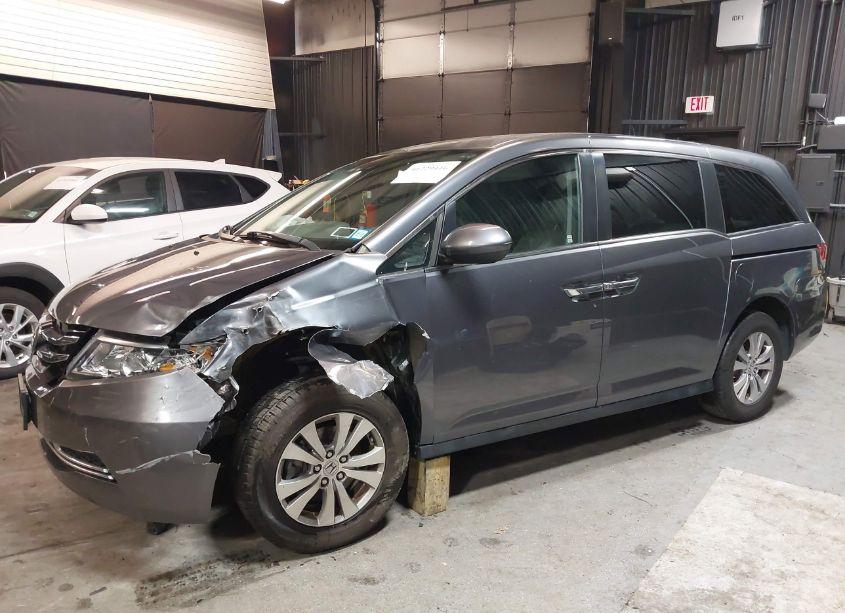 Photo 6 of 2014 Honda Odyssey EX (VIN 5FNRL5H48EB064640)