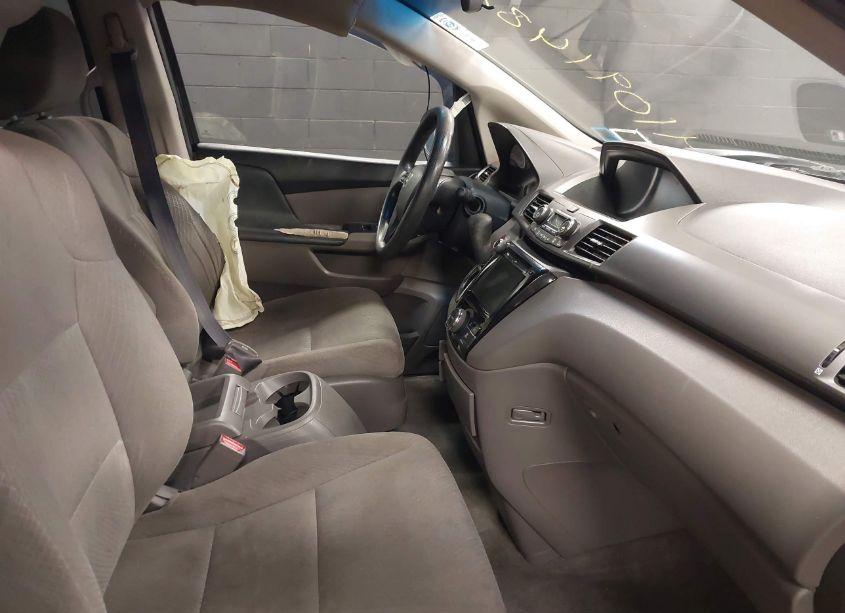 Photo 5 of 2014 Honda Odyssey EX (VIN 5FNRL5H48EB076819)
