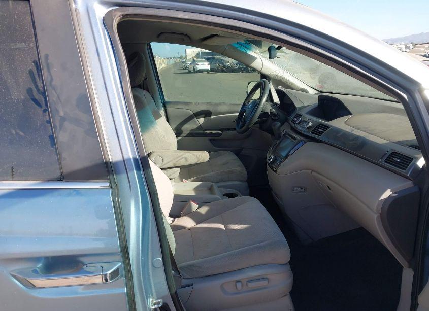 Photo 5 of 2014 Honda Odyssey EX (VIN 5FNRL5H48EB103842)