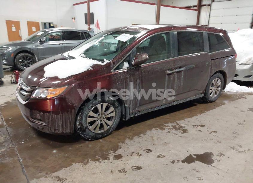 Photo 2 of 2015 Honda Odyssey EX (VIN 5FNRL5H48FB111747)