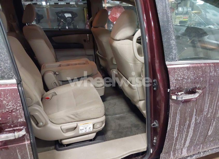 Photo 8 of 2015 Honda Odyssey EX (VIN 5FNRL5H48FB111747)