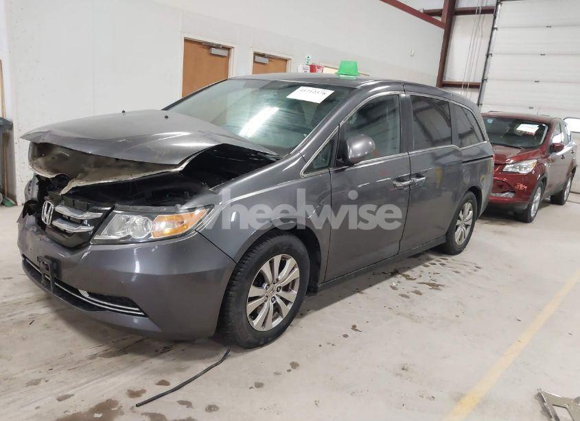 Photo 2 of 2016 Honda Odyssey EX (VIN 5FNRL5H48GB075415)