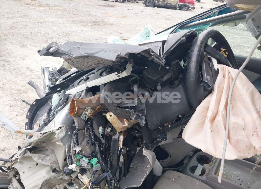 Photo 14 of 2011 Honda Odyssey EX (VIN 5FNRL5H49BB010663)