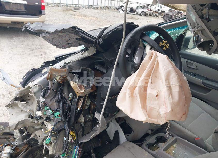 Photo 7 of 2011 Honda Odyssey EX (VIN 5FNRL5H49BB010663)