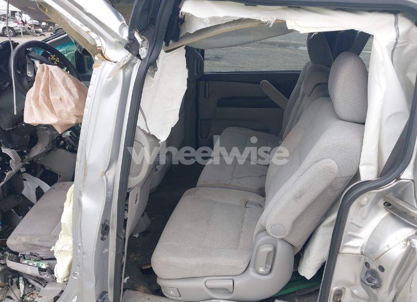 Photo 8 of 2011 Honda Odyssey EX (VIN 5FNRL5H49BB010663)