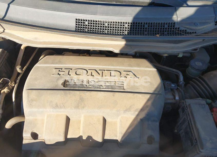 Photo 10 of 2011 Honda Odyssey EX (VIN 5FNRL5H49BB046921)