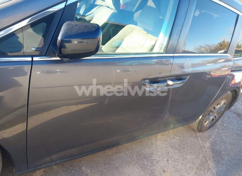 Photo 14 of 2011 Honda Odyssey EX (VIN 5FNRL5H49BB046921)