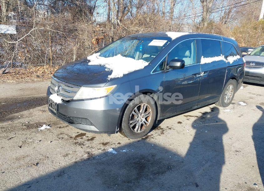 Photo 2 of 2011 Honda Odyssey EX (VIN 5FNRL5H49BB057210)