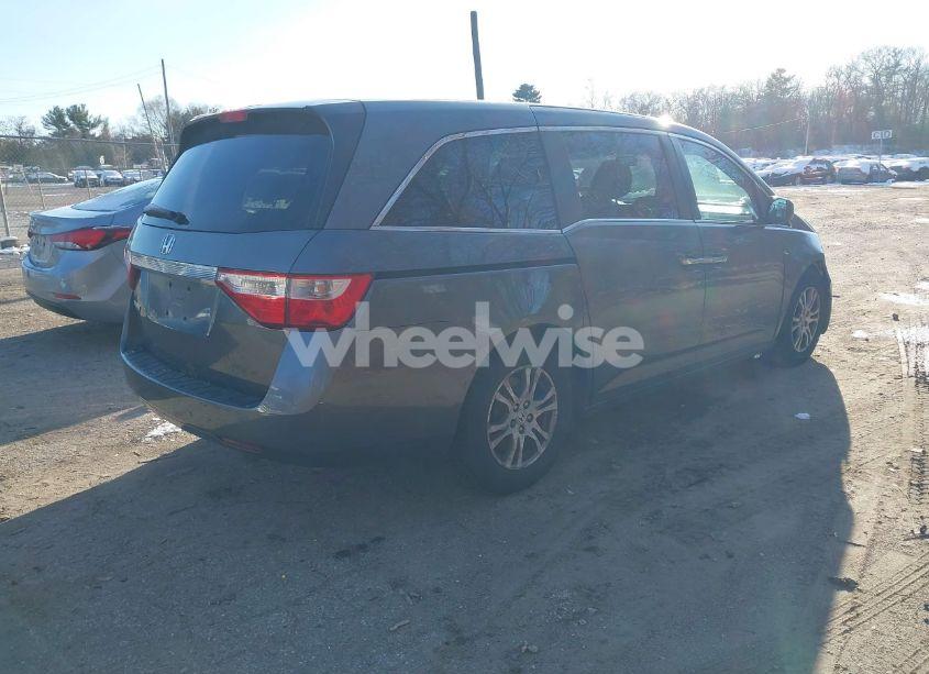 Photo 4 of 2011 Honda Odyssey EX (VIN 5FNRL5H49BB057210)