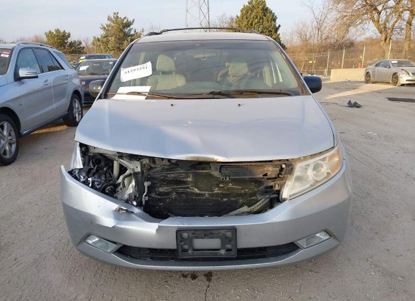 Photo 12 of 2011 Honda Odyssey EX (VIN 5FNRL5H49BB101481)