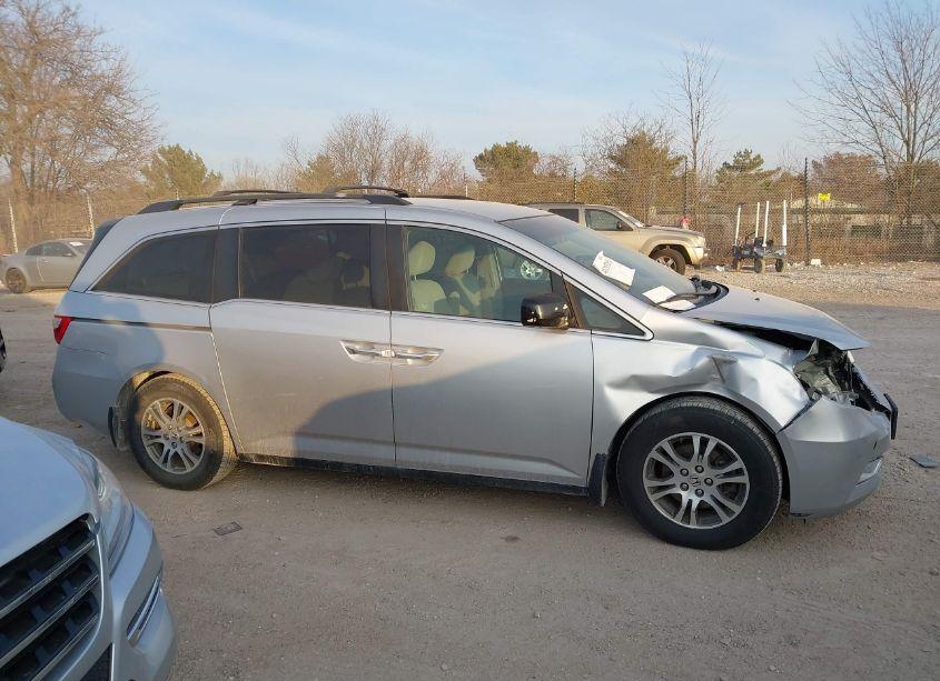 Photo 13 of 2011 Honda Odyssey EX (VIN 5FNRL5H49BB101481)