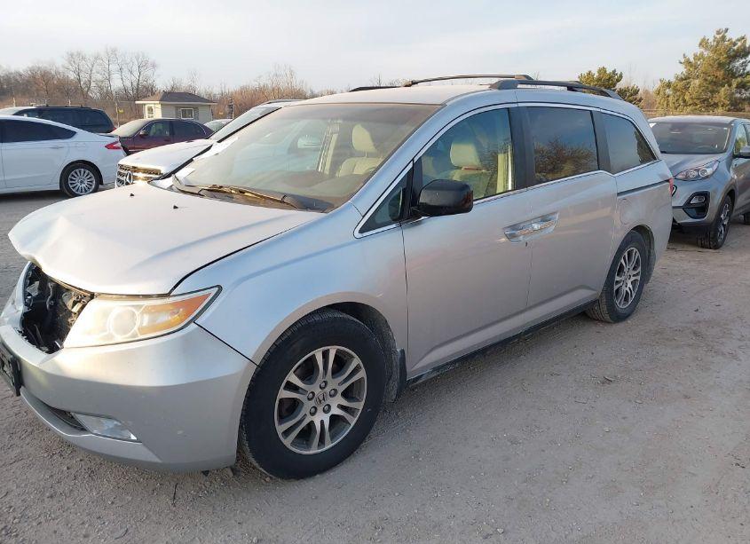 Photo 2 of 2011 Honda Odyssey EX (VIN 5FNRL5H49BB101481)