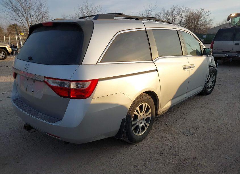 Photo 4 of 2011 Honda Odyssey EX (VIN 5FNRL5H49BB101481)